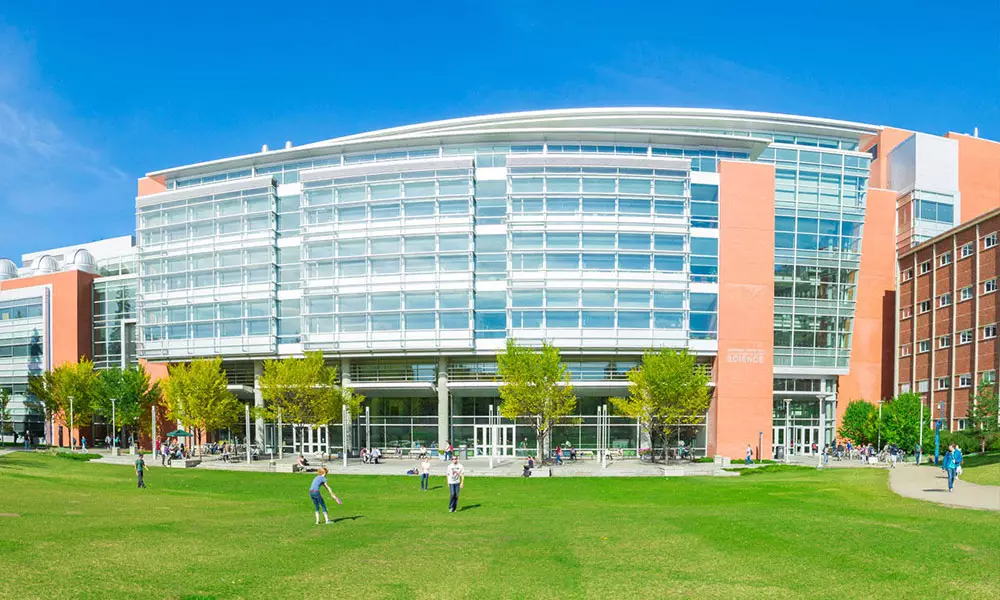 img_university